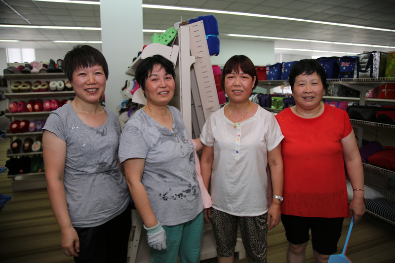 汗水在衣衫，開出一朵花